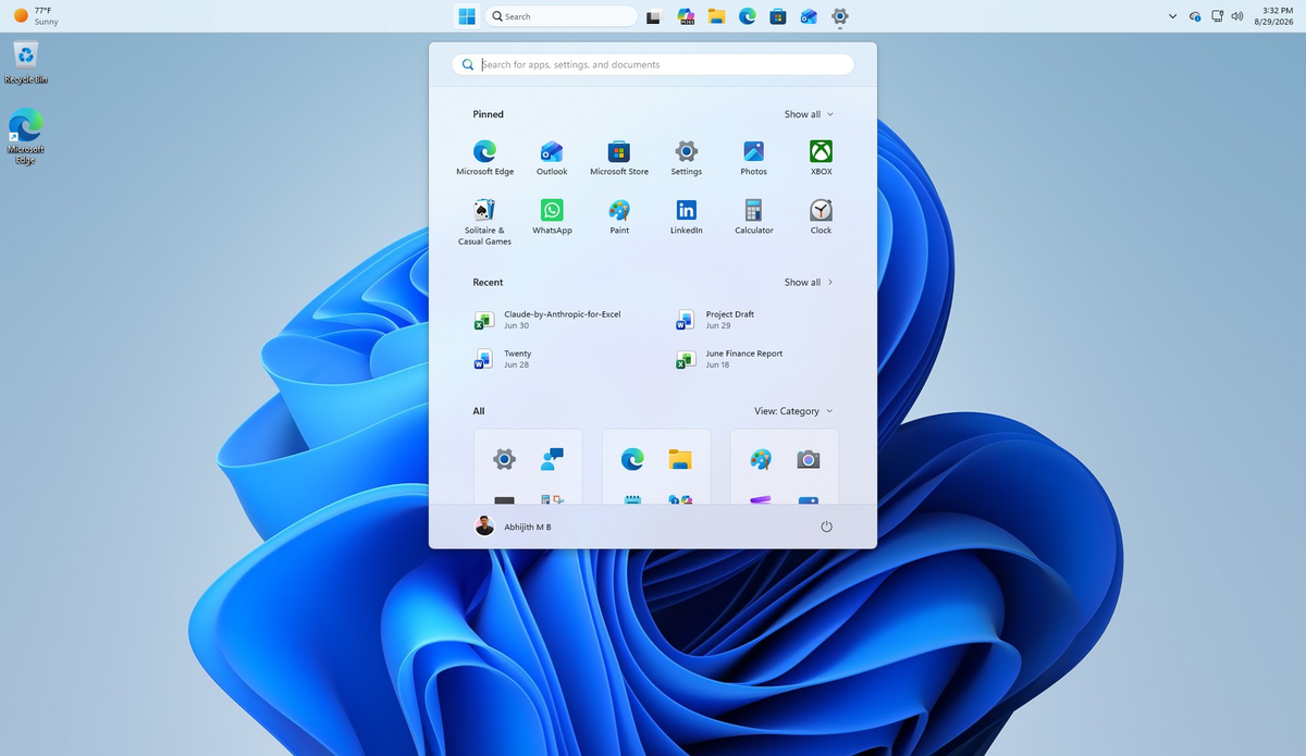 Уменьшенное меню "Пуск" в Windows 11.