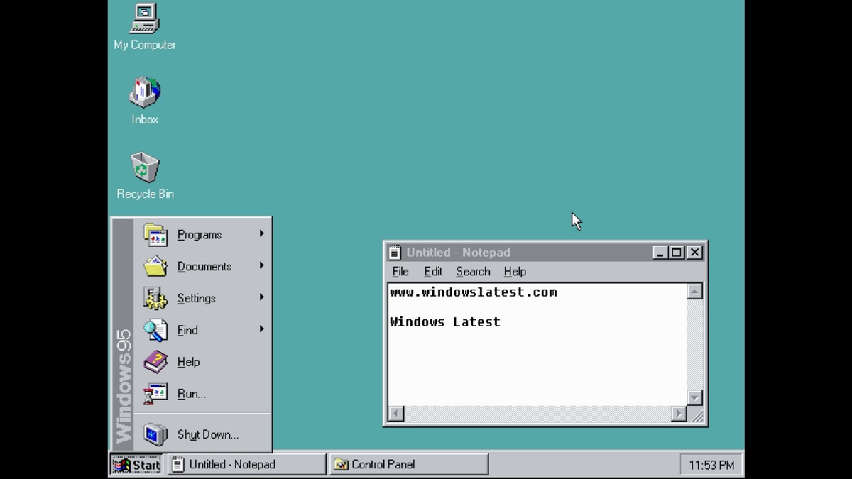 Панель задач Windows 95 с Блокнотом и Панелью управления.
