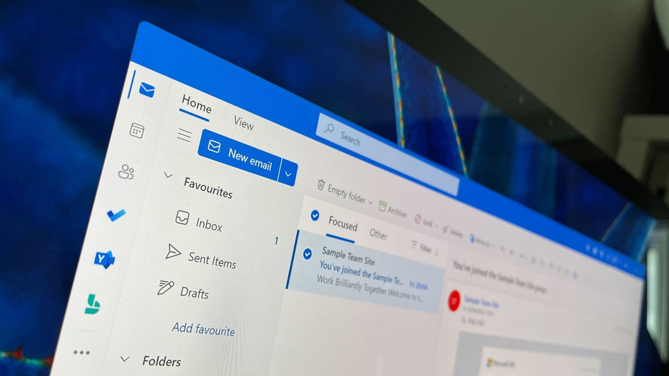 Вернуть старые функции Outlook? Это обойдётся в 30 долларов за лицензию Copilot