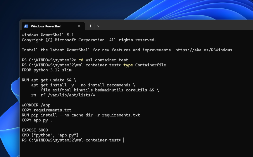 Containerfile содержит небольшой инструмент проверки Linux, работающий так же, как и Dockerfile