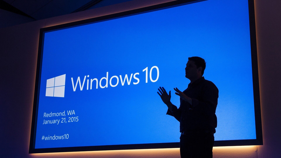 В Microsoft признали, что продажи Windows 11 выросли не из-за ИИ-ПК, а из-за завершения поддержки Windows 10