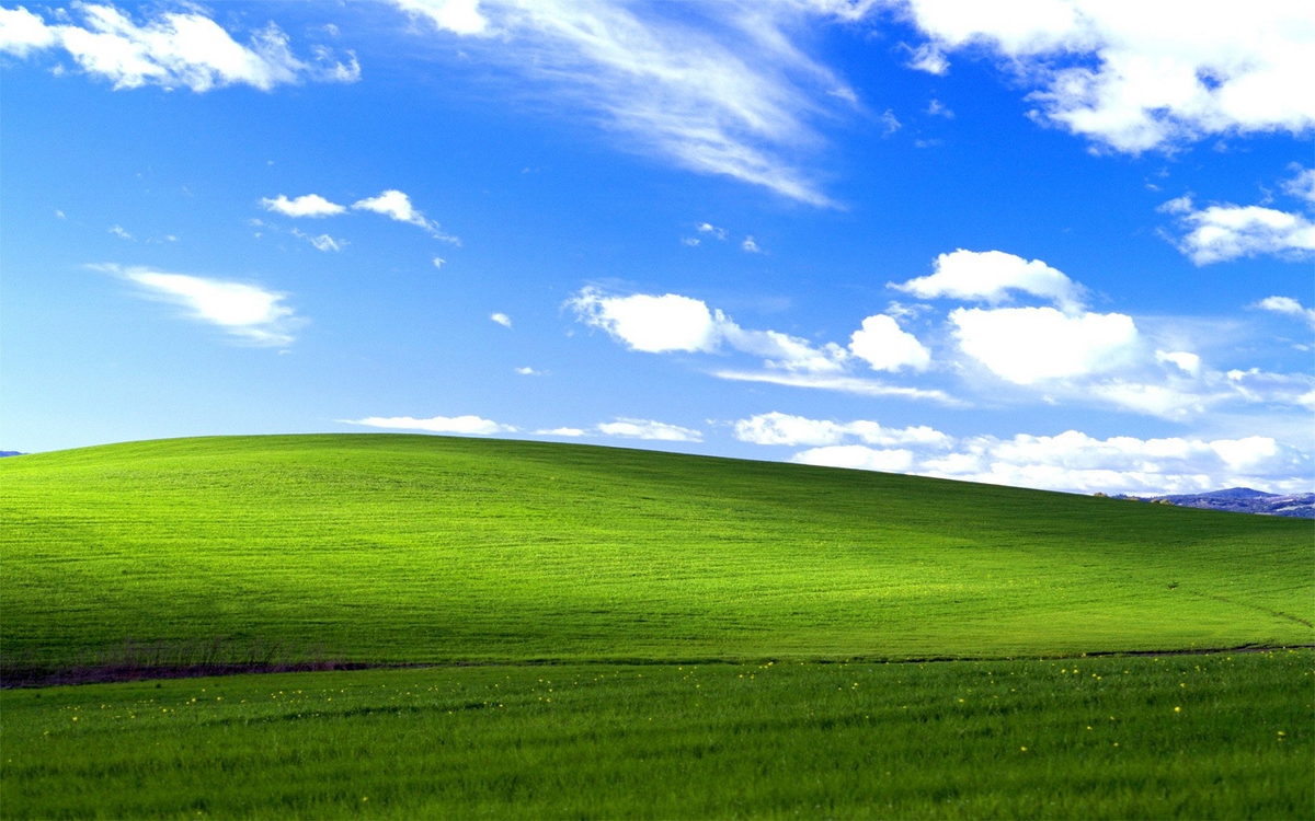 Обои Bliss для Windows XP | Изображение предоставлено: Microsoft / Charles O'Rear