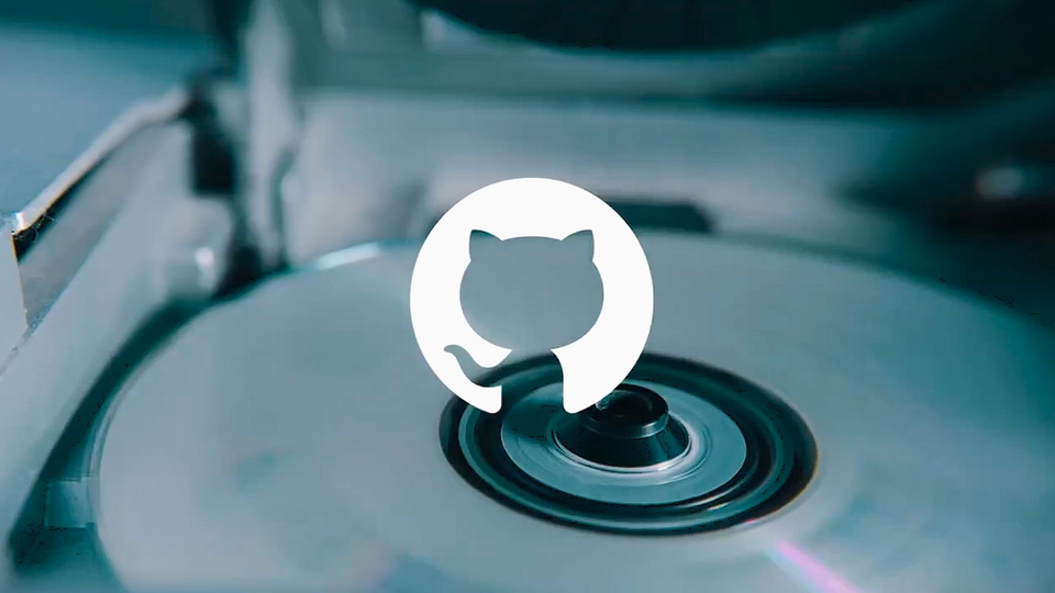 GitHub выпускает бесплатные CD с кодом, иронизируя над Sony, а Xbox не помешало бы поучиться