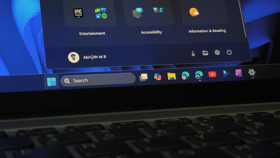 Пользователи Windows 11 были правы насчёт гигантского меню Пуск. Microsoft добавила возможность его уменьшить