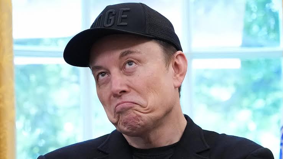 X (бывший Twitter) может открыть исходный код