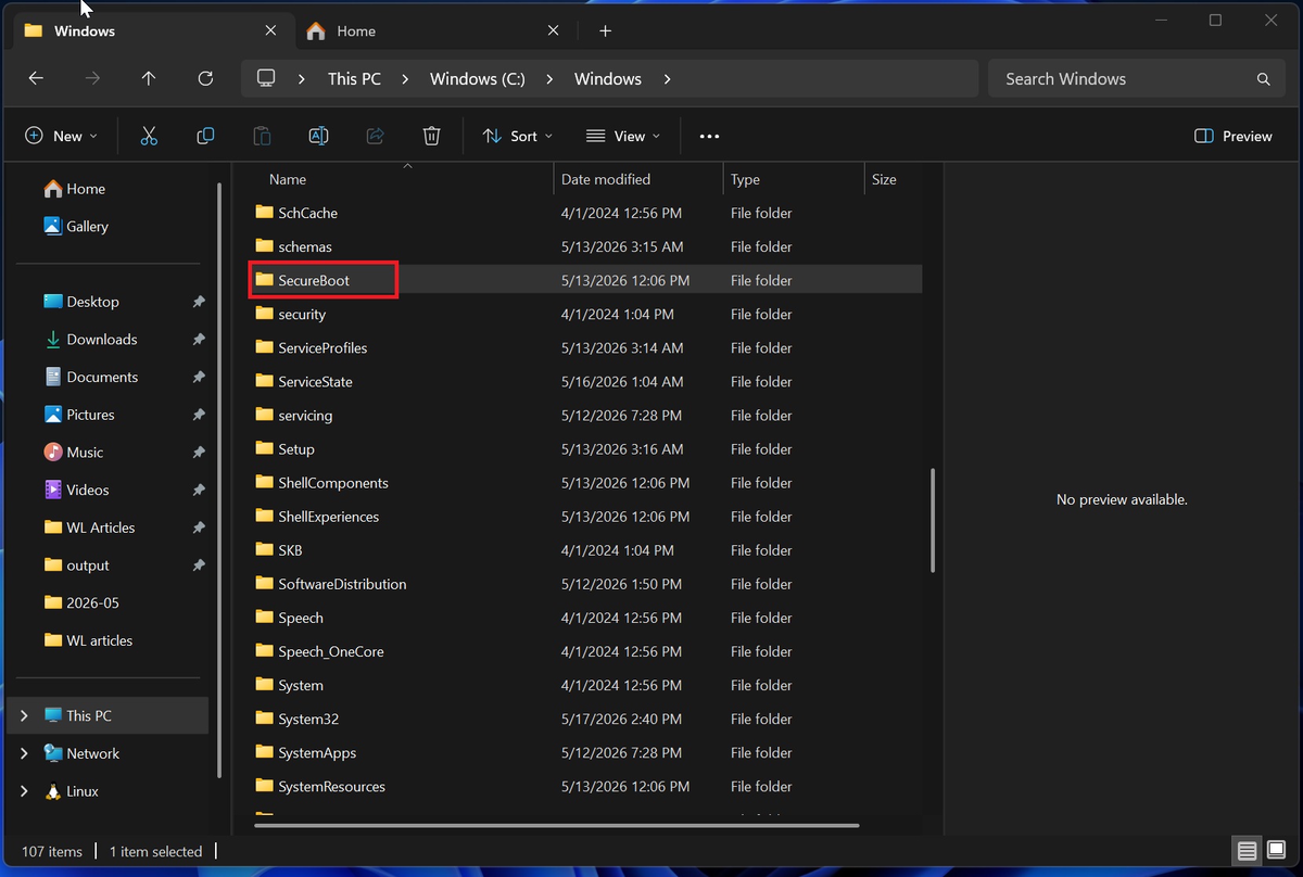Папка SecureBoot на диске C в Windows 11