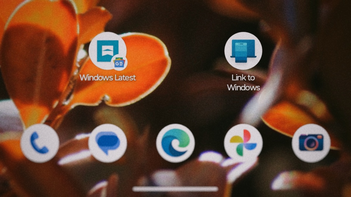 Приложение Link to Windows, установленное на Android-смартфоне