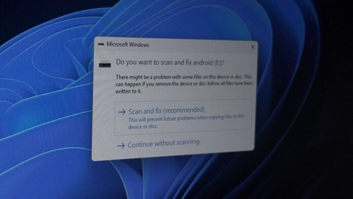 Microsoft подтверждает, что диалог AutoPlay в Windows 11 следующий на перестройку с WinUI 3