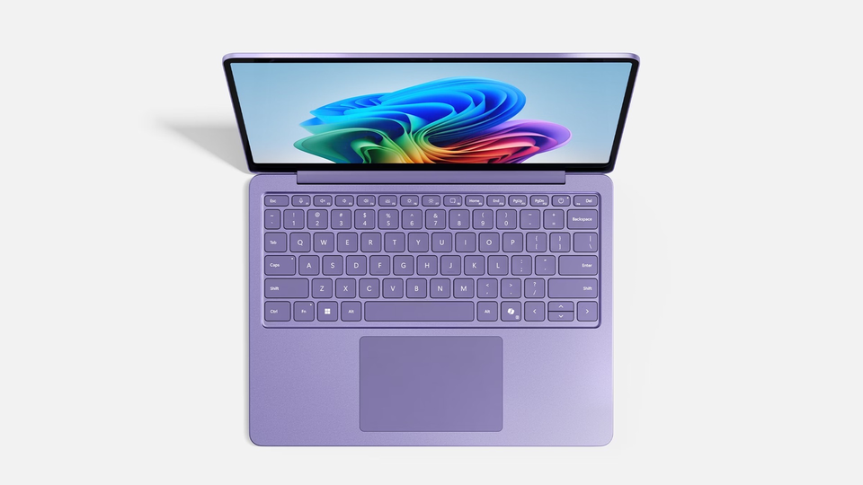 Microsoft сообщила, что Surface Laptop и Pro обошли MacBook по качеству камер и заняли верхние строчки в DxOMark